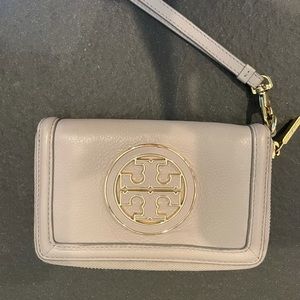 Tory Burch wallet